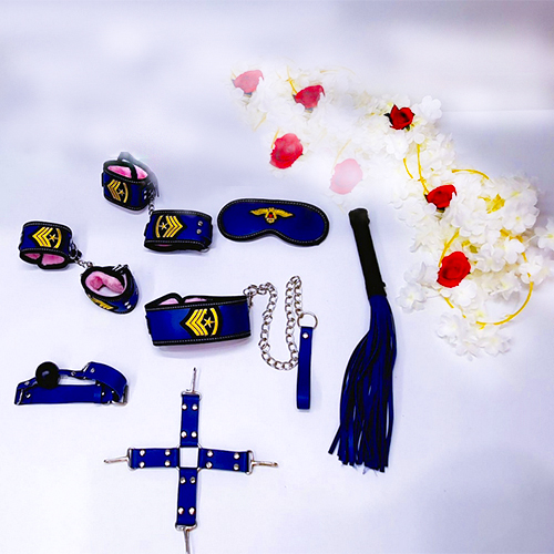 Kit Bondage Policial Couro Sintético e Pelúcia - MSM1121